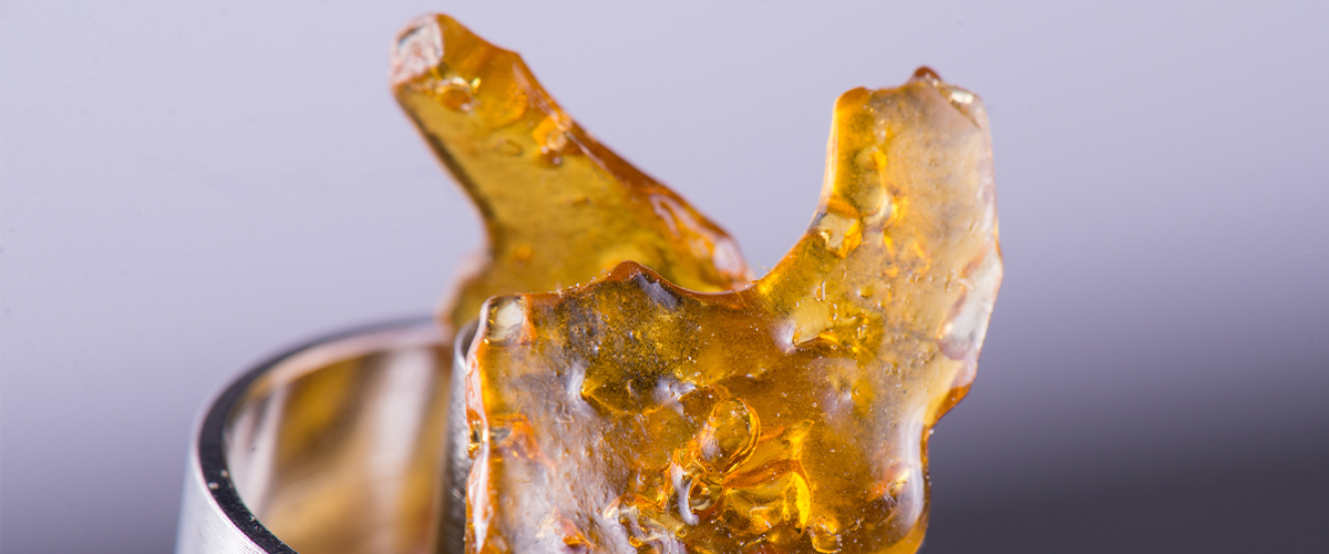 MJNA_CannabisAccessoriesGuide_2-20-19_1200x500_3_-1